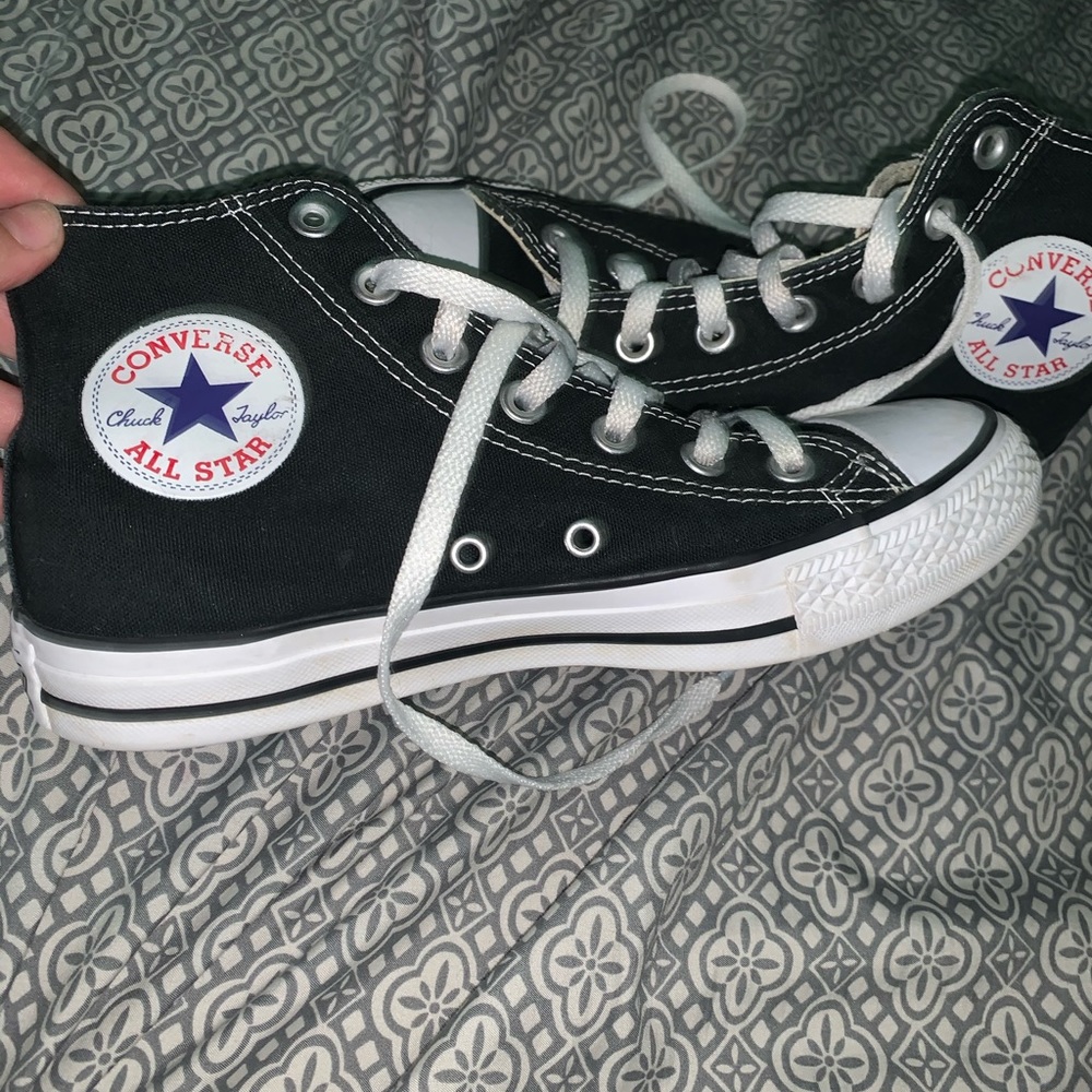 Black converse high top